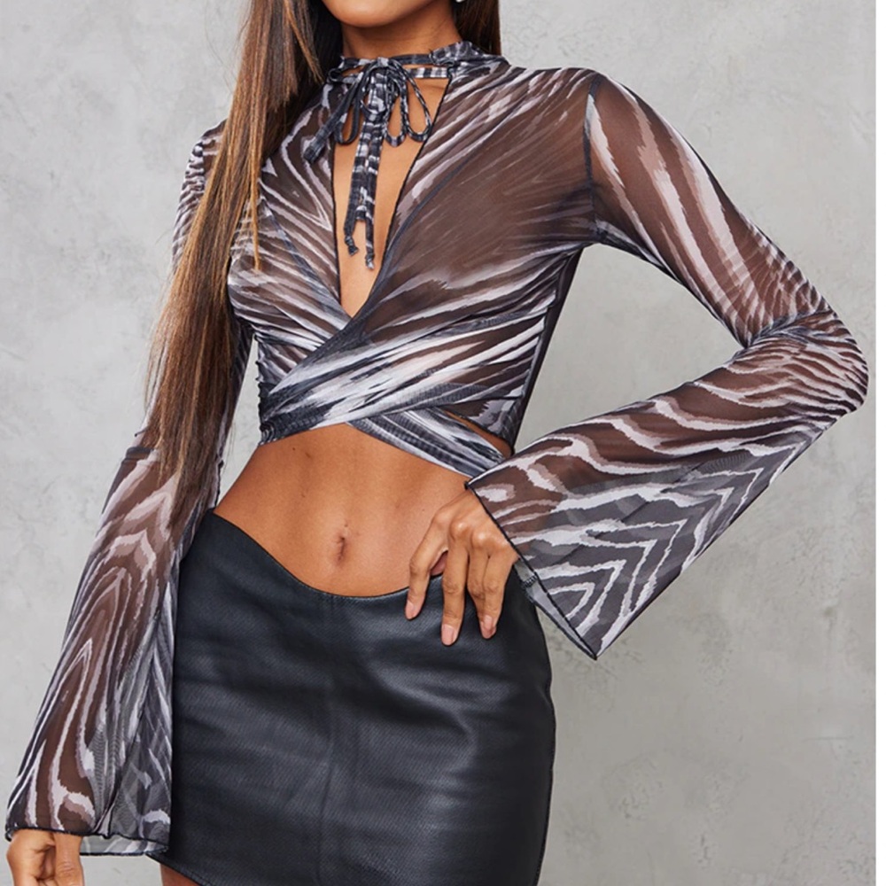 Mesh zebra top